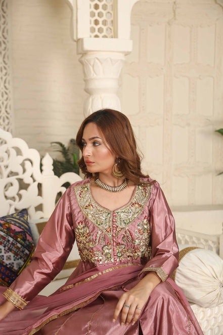 Aisha Sultan - BENZAR CREATIONS