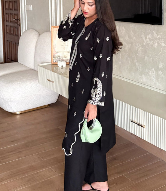 Diva Black Embroidered