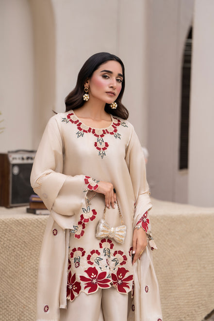 Cream embroidered 3 piece Pakistani suit with red floral detailing - photo 4