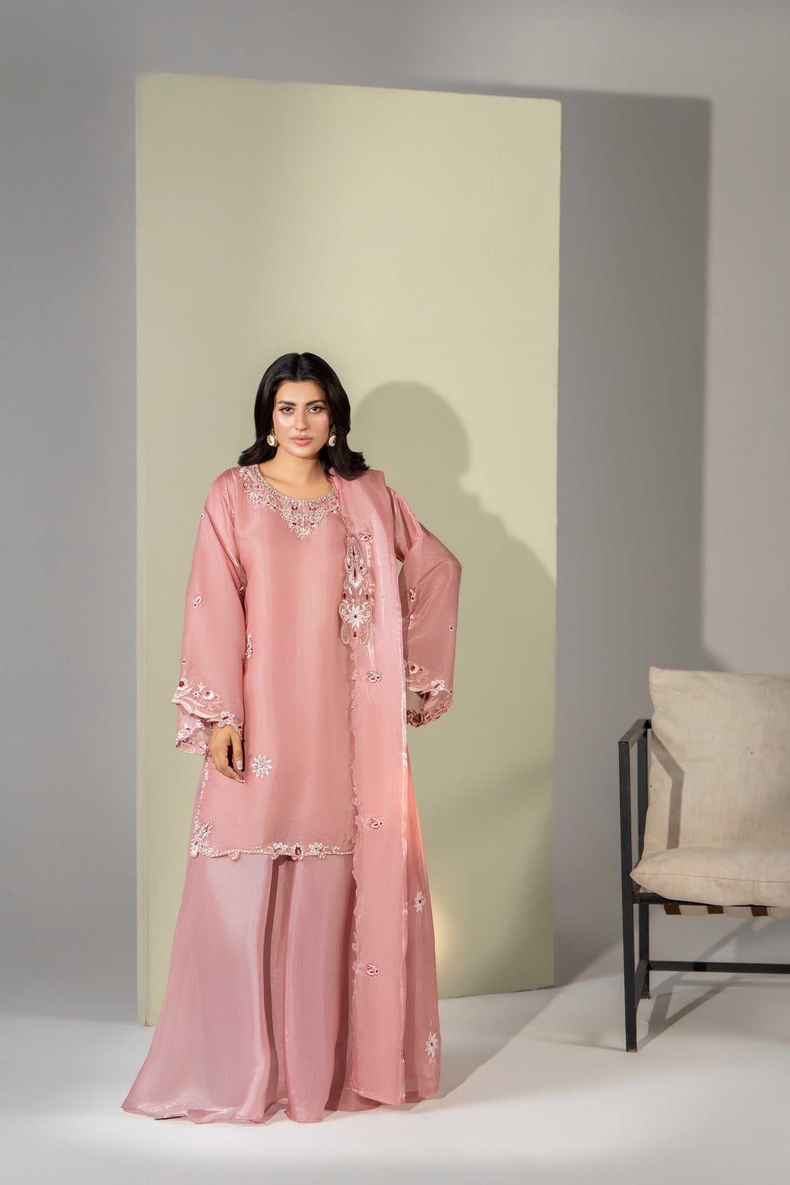 Dusty pink embroidered 3 piece Pakistani suit with embroidered sleeves for women - photo 2