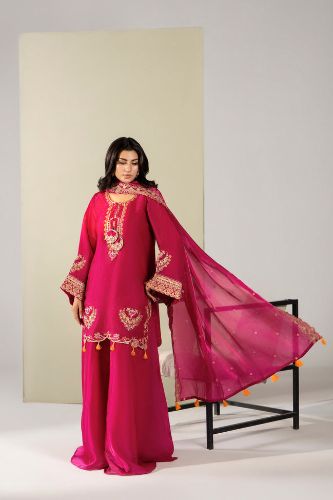Magenta embroidered 3 piece Pakistani suit for women with gold embroidery detail - photo 1