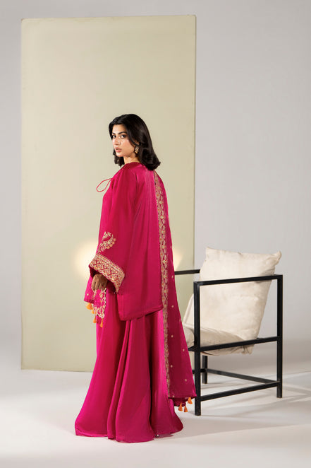 Magenta embroidered 3 piece Pakistani suit for women with gold embroidery detail - photo 2