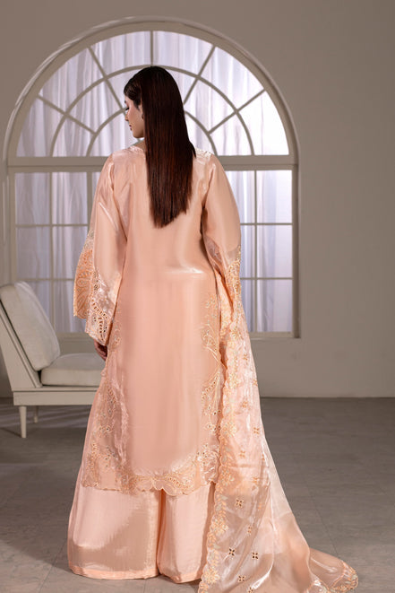 Peach cutwork embroidered 3 piece Pakistani suit for women - photo 4