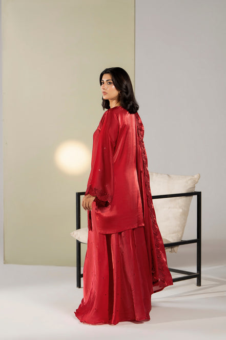 Red embroidered Pakistani 3 piece suit with chiffon dupatta and wide-leg trousers - photo 2