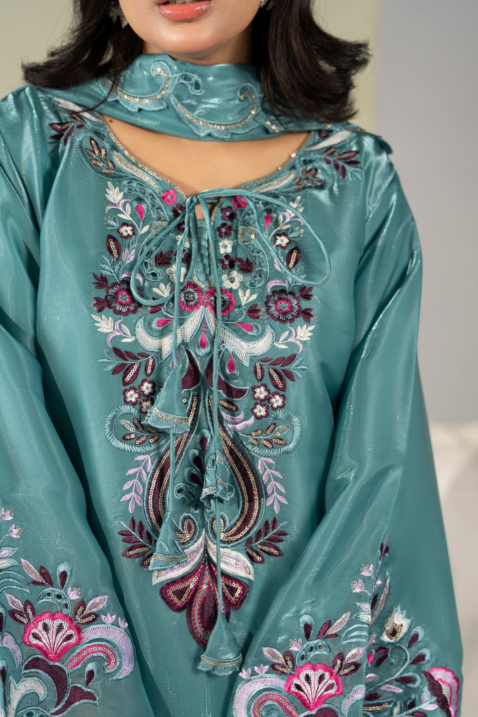Teal floral festive embroidered 3 piece Pakistani suit with dupatta for women - photo 3